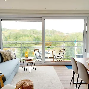 Appartement 3 Met Strandcabine, Bredene